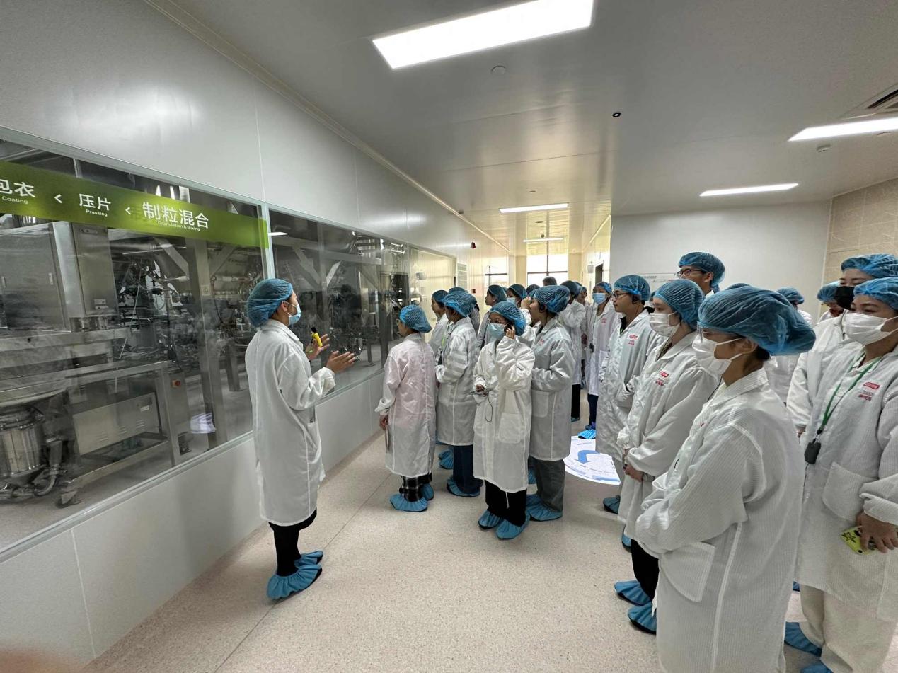 馬克思主義學院珠澳特色思政大講堂 赴湯臣倍健實踐學習探索互聯網文化新路徑