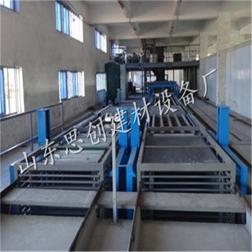 創(chuàng)新驅(qū)動(dòng)，綠色未來 思創(chuàng)新型建筑模板生產(chǎn)機(jī)械與高效節(jié)能系統(tǒng)研發(fā)之路